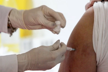 U Srbiji dato više od ČETIRI MILIONA vakcina protiv korone!