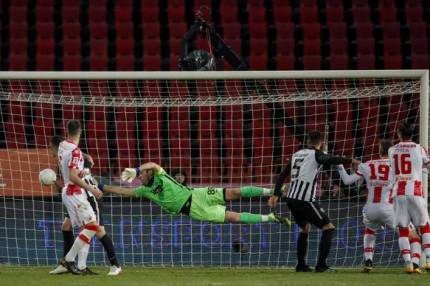 SVE ZA DUPLU KRUNU: Zvezda PLAĆA kako bi POBEDILA Partizan