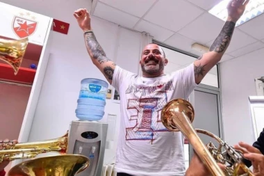 DETALJI UGOVORA: Poznata PLATA Dejana Stankovića i do kad ostaje u Zvezdi