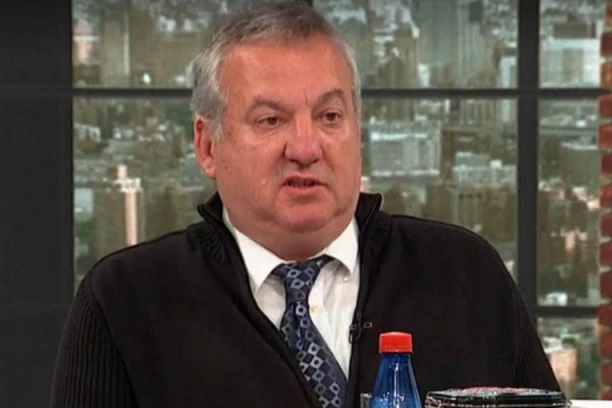 KRVNI PRITISAK JE SRŽ PROBLEMA: Svi radimo JEDNU stvar čim ustanemo, a zbog nje PATIMO CEO DAN!