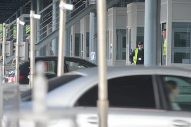 ZAJEDNIČKI TAG KASNI TUĐOM KRIVICOM: "Putevi Srbije" završili posao, čekaju se susedi da se usaglase sa sistemom