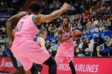 IGRAĆE SE MAJSTORICA ZA F4 EVROLIGE: Barsa do nogu POTUČENA u Rusiji!