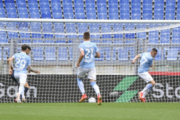 (VIDEO) GOLEADA U RIMU: Lacio od gotovog napravio veresiju, ali na kraju slavio