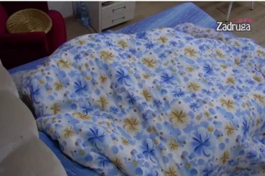 (VIDEO) ZADOVOLJIO APETIT PA ONDA NJU: Janjuš i Maja ponovo U AKCIJI!