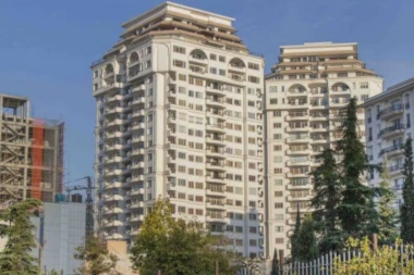 SUMNJIV PAD SA 18. SPRATA! Prva sekretarka švajcarske Ambasade u Iranu pronađena mrtva!