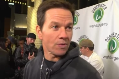 (FOTO) GLEDALI STE GA U BROJNIM HOLIVUDSKIM FILMOVIMA, A SADA SE UGOJIO DO NEPREPOZNATLJIVOSTI: Glumac šokirao javnost