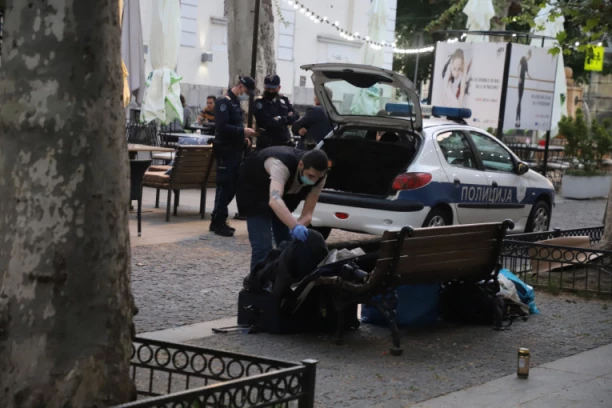 OPŠTA MAKLJAŽA U SKADARLIJI! Potukli se gosti i članovi obezbeđenja u restoranu! (VIDEO)