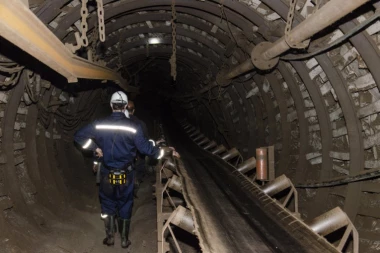 JEZIVA EKSPLOZIJA POD ZEMLJOM: U rudniku poginulo najmanje 11 ljudi! Deset osoba zarobljeno na dubini od 900 metara