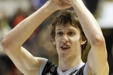 VESELI PONOVO U PARTIZANU? Pao POTPIS koji je RASPALIO maštu Grobara!