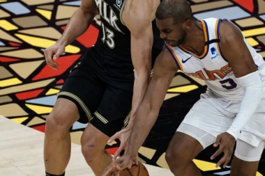 (VIDEO) BOGDANOVIĆ SIPAO TROJKE: Atlanta NA KRLIMA Srbina PREGAZILA Finiks!