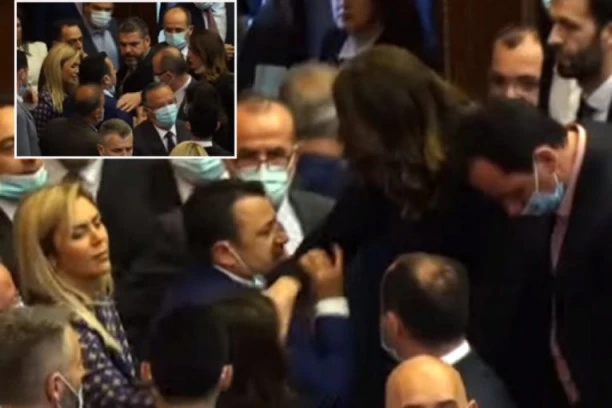 LETELO PERJE U PRIŠTINI: Sukob poslanika zbog dijaloga sa Beogradom, umalo došlo do FIZIČKOG OBRAČUNA (VIDEO)