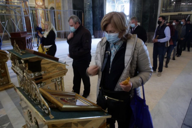 Današnji svetac je ceo život pomagao hrišćanima: Šibali ga, strugali, ali Sava je ostao veran Bogu do poslednjeg daha!