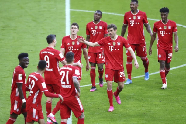 SKANDAL: Poznatom svetskom fudbaleru preti zatvor - osumnjičen je za silovanje! (FOTO)