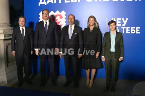 (VIDEO) VUČIĆ NA OBELEŽAVANJU DANA EVROPE: EU je nesumnjivo najveći donator i daleko najveći trgovinski partner Srbije