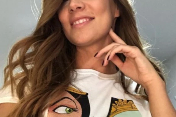 SVI SU SE PITALI KO JE MISTERIOZNA IVANA ALEKSIĆ: Konačno procureli pikantni detalji iz njenog života koji su ZANIMALI JAVNOST!