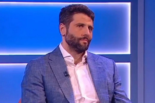 ODGOVOR NA GORUĆE PITANJE: Koju funkciju Šapić dobija u SNS?!