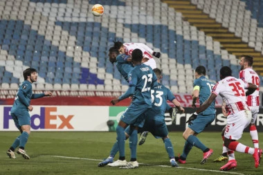 ZVANIČNO: Francuz POTPISAO za Ligu šampiona!