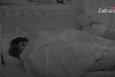 (VIDEO) MISICA ŽELI ODNOS SA KARIĆEM PO SVAKU CENU: On ostaje pri svom i odbija je!