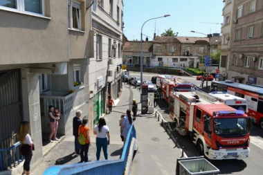 VELIKI POŽAR U CENTRU BEOGRADA, GORI ZELENI VENAC: Povređeno više osoba, jedna teže! (FOTO)