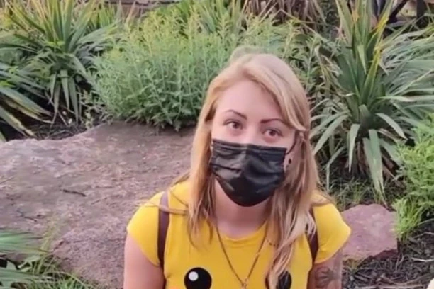 Ponižavajuće! Majka koja boluje od autizma i njena ćerka IZBAČENE iz parka na sraman način, a razlog će vas ŠOKIRATI!