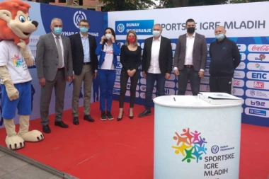 SIM I ČAČAK ZAJEDNO U HUMANOJ AKCIJI: Dres Marka Marinovića na aukciji