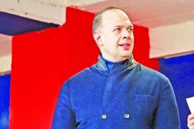 LEĆE NEOSNOVANO KORISTI SITUACIJU, NIMALO ETIKE: Operativni direktor Crvene zvezde uzvraća Italijanima!