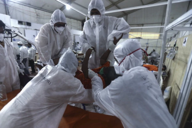 KORONA PRESEK: Novozaraženih 7.696, preminulo 57