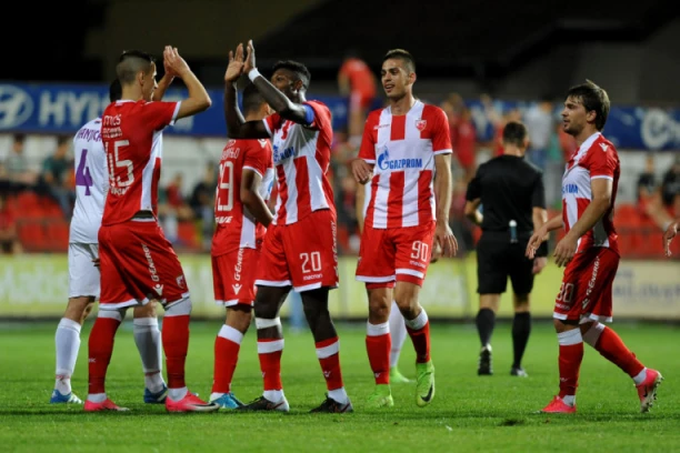 STRAŠAN GOL BIVŠE VEDETE CRVENO-BELIH! Čovek pocepao mrežu! (VIDEO)