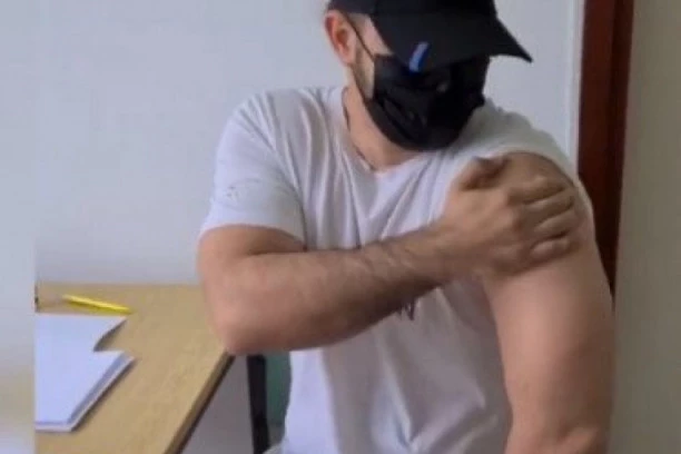ADIL PRIMIO VAKCINU PROTIV KORONE! Pevač otkrio koje je cepivo primio, pa poslao jasnu poruku javnosti!