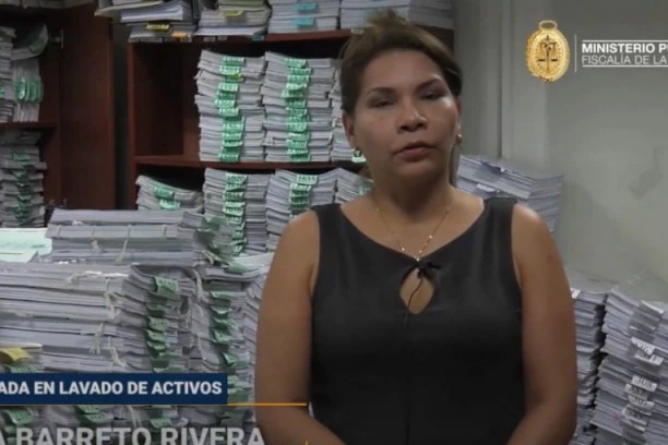 PRESRELA 10 TONA KOKAINA NAMENJENIH TITU: Ova žena je strah i trepet za narkodilere, a sada je naciljala BALKANCE