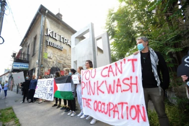 LGBT ZAJEDNICA PROZVALA IZRAEL: Duginom zastavom prikrivaju svoje nasilje nad narodom Palestine!