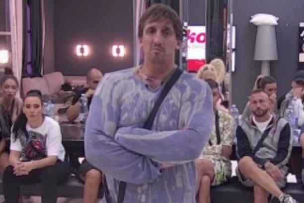 KRISTINU ČEKA HAOS I PAKAO: Ponižavao je i vređao bivšu, OVO mu je kazna! Kristijanova prijateljica otkrila je detalje kletve koja je bačena na njega!