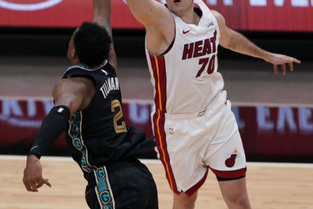 GDE ĆE BJELICA? Poznato za koga će Srbin igrati SLEDEĆE SEZONE?!