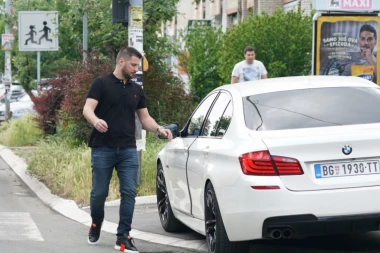 (VIDEO) MARKU NIJE DOBRO: Svega nedelju dana pred Lunin porođaj, doživeo SAOBRAĆAJNU NESREĆU!