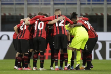 SRBIN PONUĐEN MILANU: Štoper dobija šansu da oživi karijeru na "San Siru"!