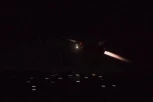 SRBI ZA DLAKU IZBEGLI KRVOPROLIĆE: Hamas raketirao aerodrom u Tel Avivu (VIDEO)