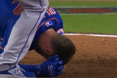 PREKO FEJSBUKA SAZNAO DA SU MU ŽENA I SIN UBIJENI: Strašna tragedija američkog sportiste (VIDEO)