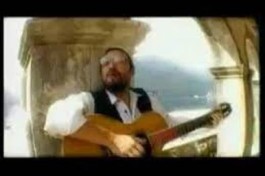 ZBOG POVREDE ZAVRŠIO U INVALIDSKIM KOLICIMA! Legendarni srpski pevač progovorio o bolnoj temi koja je sve rasplakala!