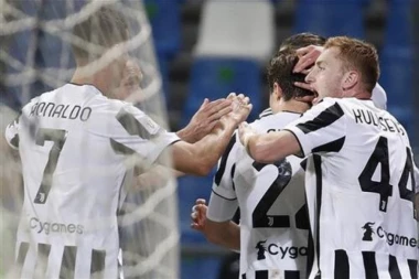 TRESE SE TORINO: Juventus DOBIO novog trenera!