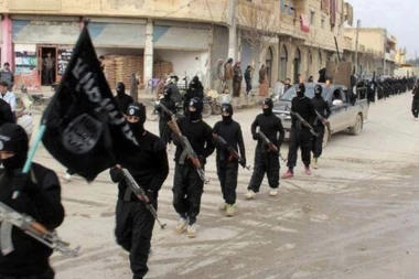 UHAPŠENI ČLANOVI ISLAMSKE DRŽAVE: Samoubice planirale teroristički napad usred praznika!