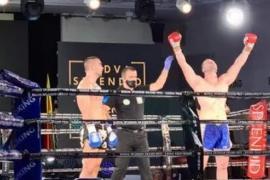 SPEKTAKULARNO BOKS I KIK-BOKS VEČE NA MORU: Održan BUDVA SPLENDIN GRAD PRIX - Arena fight night