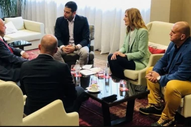 SRBIJA SPREMNA ZA MEĐUNARODNA TAKMIČENJA: Ministar Udovičić sa vrhom svetskog i evropskog karatea