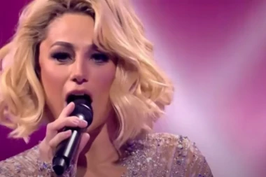 (VIDEO) ISPUSTILA MIKROFON USRED FINALA EVROVIZIJE: Ovaj PEH ostao NEPRIMEĆEN zahvaljujući NJEMU!