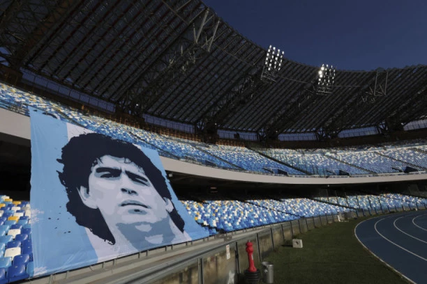 SKANDAL: Legenda OTPUŠTENA preko Tvitera