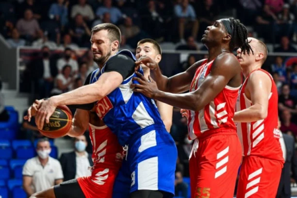 IGRAĆE SE MAJSTORICA: Zvezda prokockala dvocifrenu prednost, šampion će se znati u Beogradu!