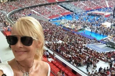 (FOTO) NJEN ŽIVOT OBELEŽEN JE TRAGEDIJOM: Ova bol proganjaće glumicu do kraja života!