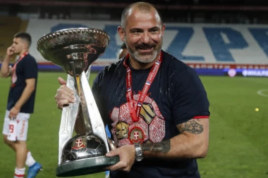 ZVEZDA ZAVRŠILA OGROMAN POSAO: Deki TRLJA ruke, želeli ga Milan i Siti, a sada POTPISUJE!