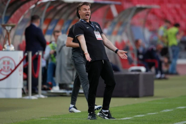 GROBARI FRAPIRANI: Stanojević doneo NEVEROVATNU ODLUKU na startu sezone, STRANAC na margini!