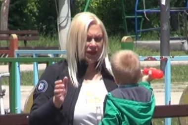 PROCURILA FOTKA MARIJE KULIĆ SA LEČENJA: Miljanina majka mršava, ispijena, bleda kao krpa! (FOTO)