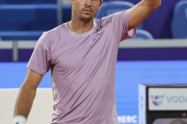 DUCI HVATA RITAM: Lajović RAZBIO Šardija za ČETVRTFINALE!